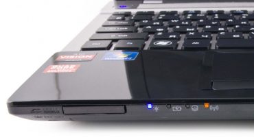 Der Laptop lässt sich nicht einschalten, die Anzeigen leuchten nicht: Lösungen für das Problem